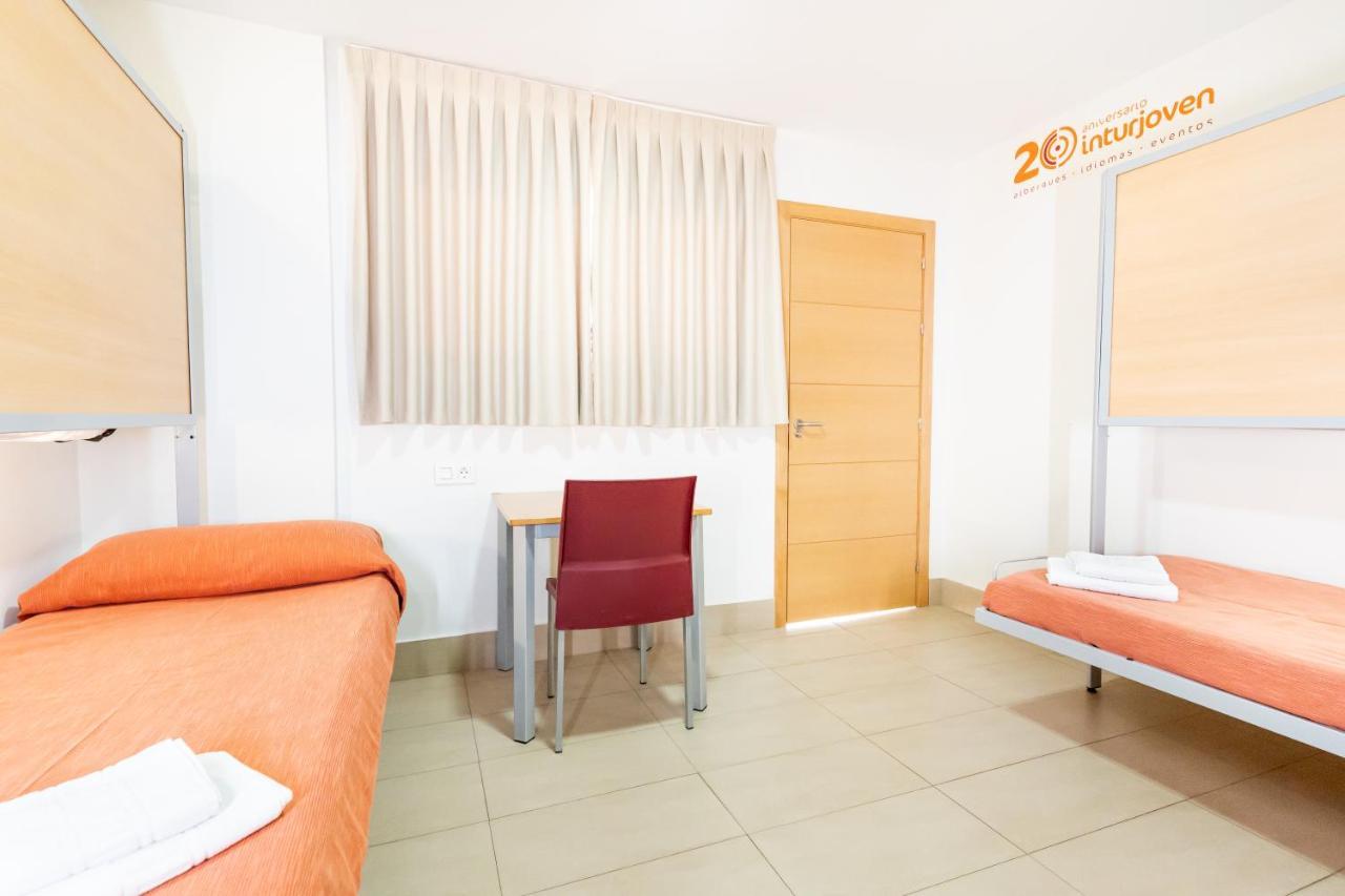 Albergue Inturjoven Sevilla Экстерьер фото