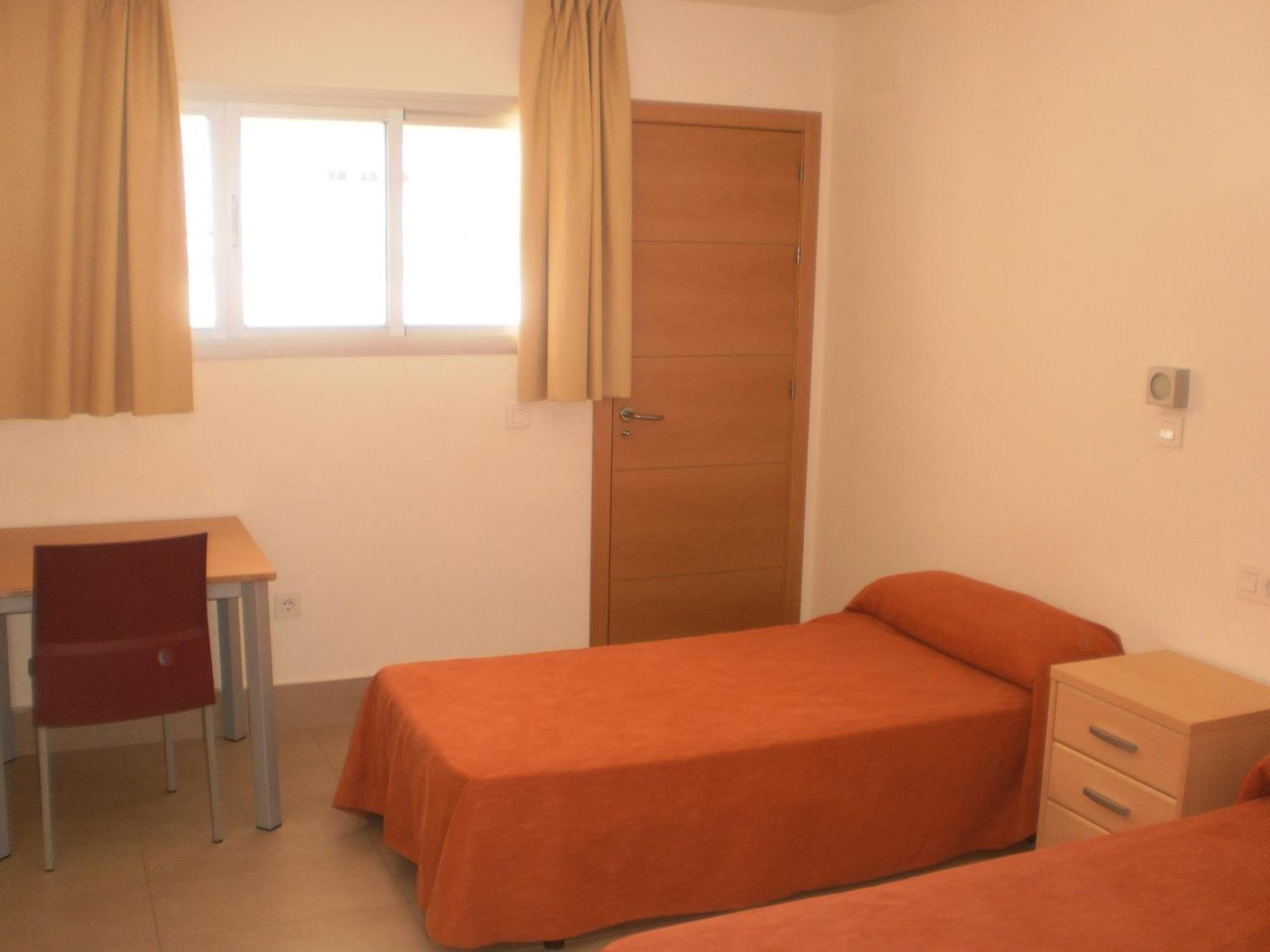 Albergue Inturjoven Sevilla Экстерьер фото