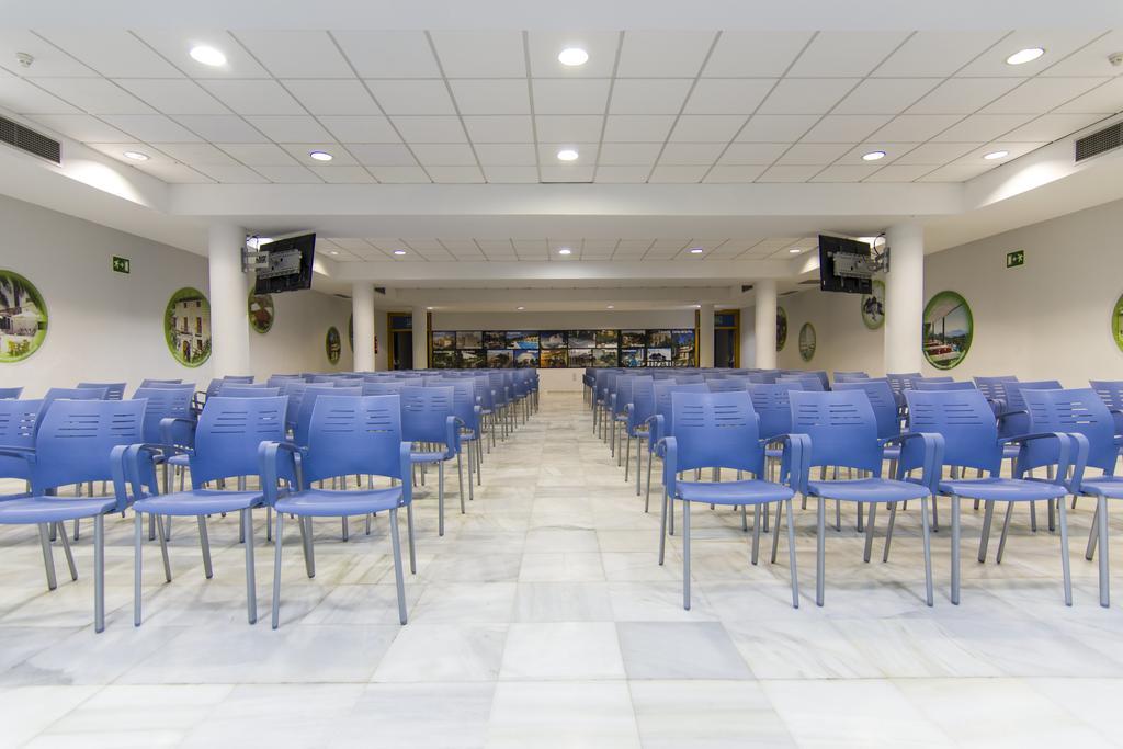 Albergue Inturjoven Sevilla Экстерьер фото