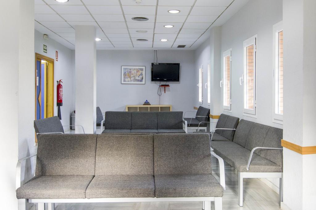 Albergue Inturjoven Sevilla Экстерьер фото
