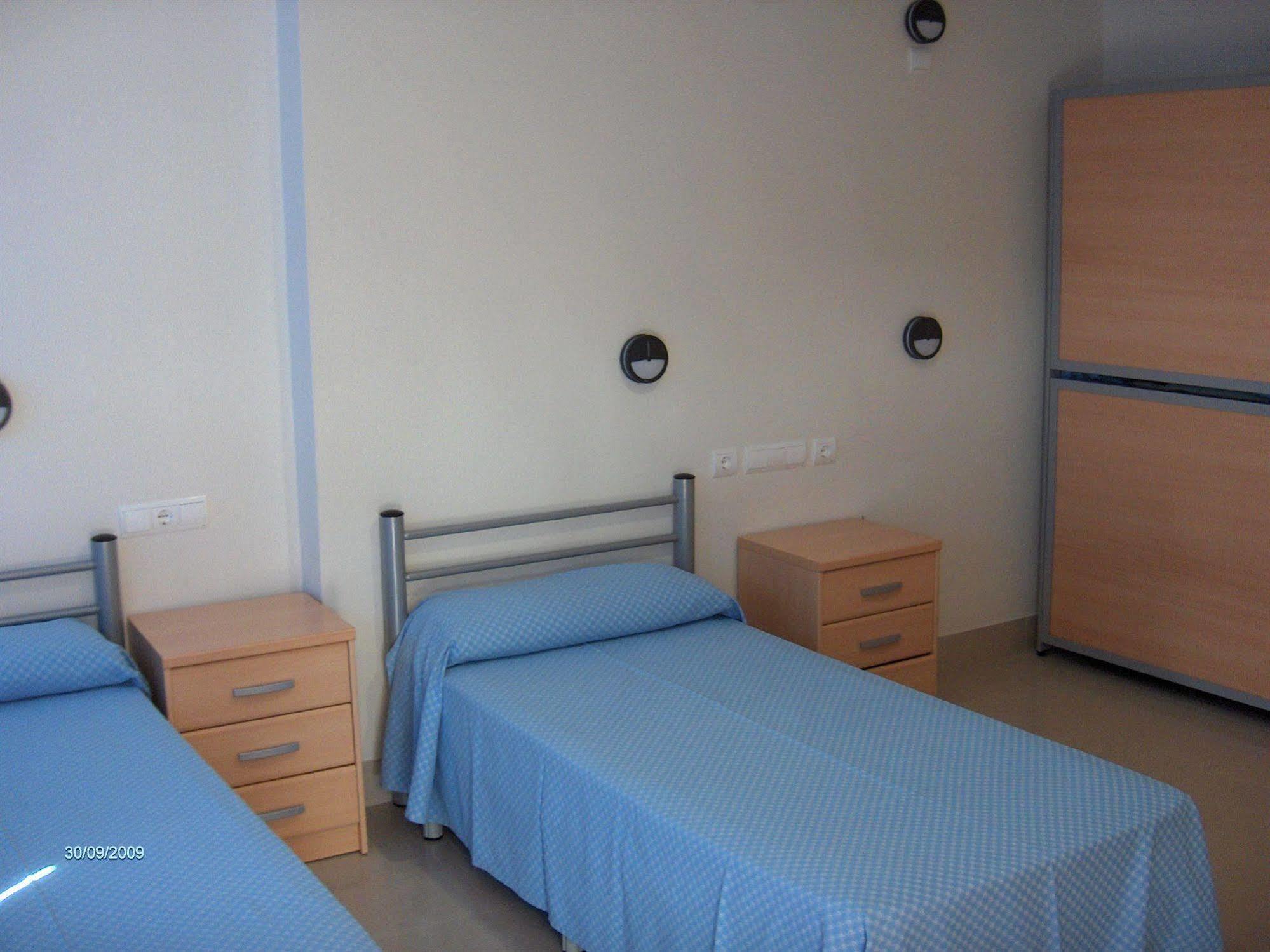 Albergue Inturjoven Sevilla Экстерьер фото